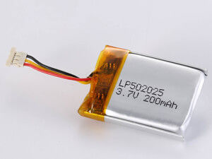 주문 LP502025 200MAH 환경 친화적 인 리?? 폴리머 배터리 12 개월 3.7V 전압 및 150-200 Wh/kg 에너지 밀도 온라인 제조