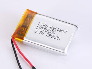 주문 500주기 주기 수명 프리스마틱 LP552030 3.7V 290MAH 드론용 리?? 폴리머 배터리 -10C -65C 온라인 제조