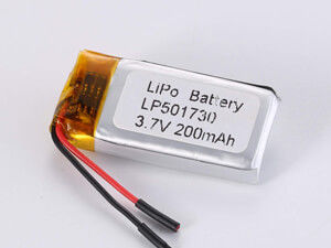 LP501730 200MAH 높은 에너지 밀도 리?? 폴리머 재충전 배터리 최대 방전 전류 0.35A 3.7V 전압