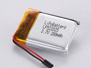 LP522025 200MAH 고 용량 리?? 이온 폴리머 배터리 -10C -65C PCM와 함께 중량 및 수요 애플리케이션