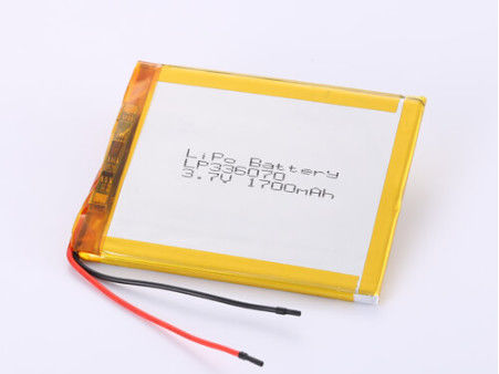화학 성분 리?? 폴리머 배터리 LP336070 3.7V 1700MAH 과잉 방출 보호 및 높은 방출 속도